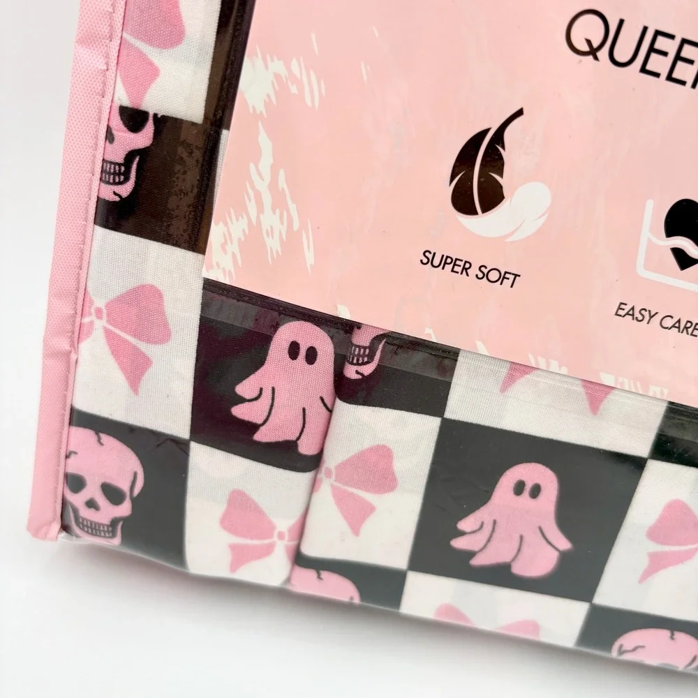Betsey Johnson BOW Halloween Sheet Set Queen Ghost‎ Bow Check Checkered NEW